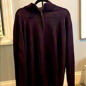 Neumann Marcus quarter zip